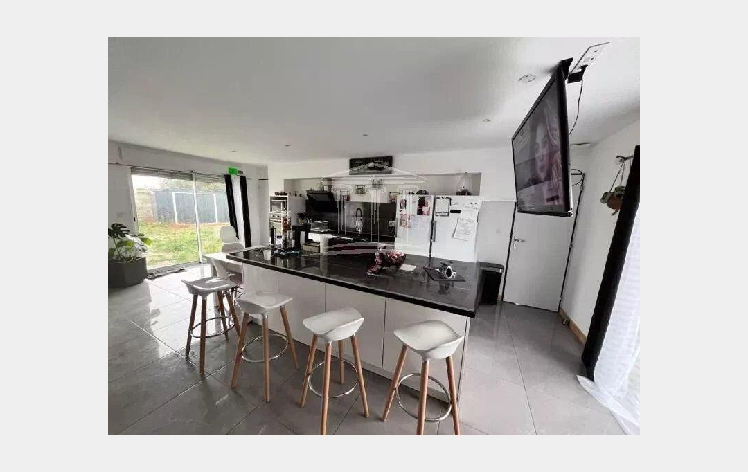 AGENCE TEMPLUM : House | SORGUES (84700) | 105 m2 | 283 000 € 