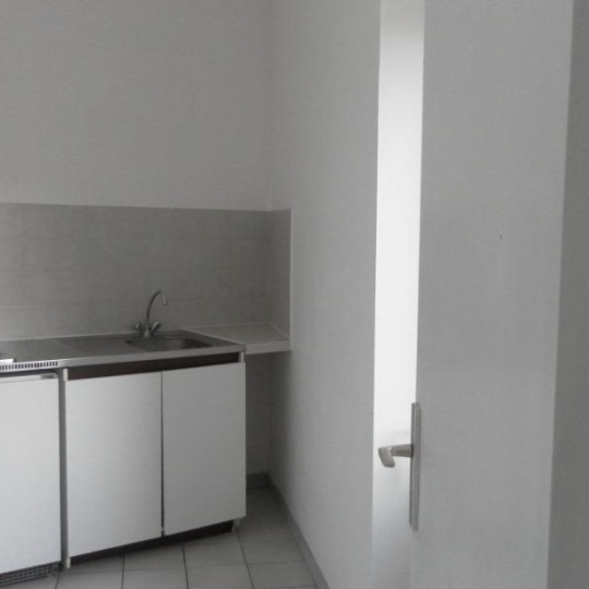  AGENCE TEMPLUM : Apartment | SORGUES (84700) | 28 m2 | 416 € 
