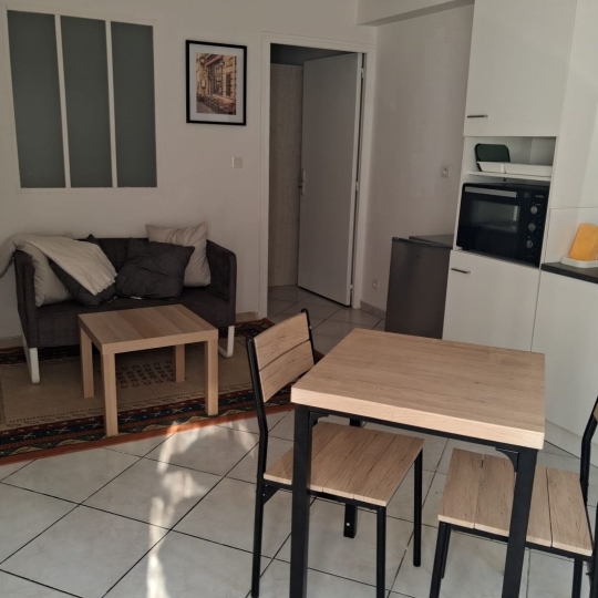 AGENCE TEMPLUM : Appartement | SORGUES (84700) | 26.00m2 | 360 € 
