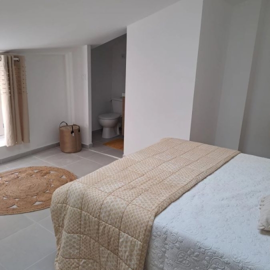  AGENCE TEMPLUM : Maison / Villa | CHATEAUNEUF-DU-PAPE (84230) | 81 m2 | 850 &euro; 