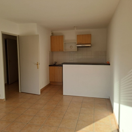  AGENCE TEMPLUM : Appartement | SORGUES (84700) | 38 m2 | 580 &euro; 