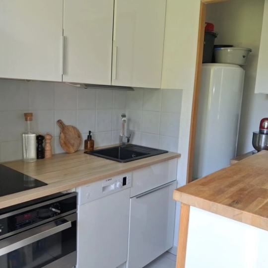  AGENCE TEMPLUM : Appartement | SORGUES (84700) | 50 m2 | 670 &euro; 