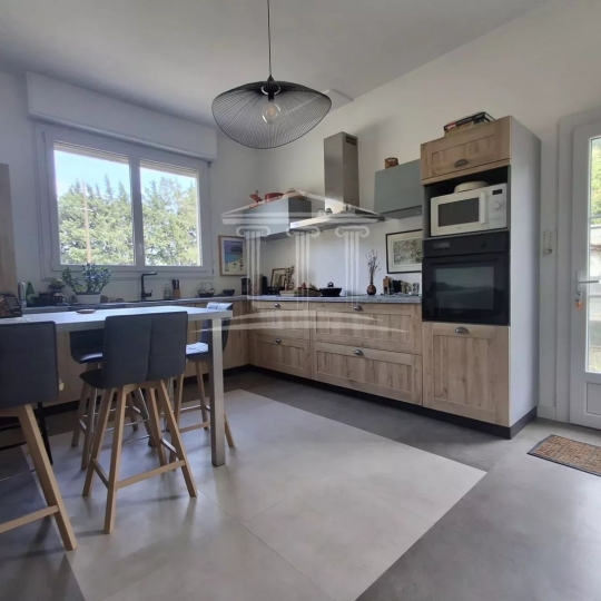  AGENCE TEMPLUM : Maison / Villa | SORGUES (84700) | 163 m2 | 490 000 &euro; 
