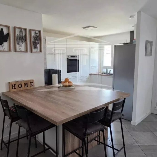  AGENCE TEMPLUM : Maison / Villa | MONTFAVET (84140) | 81 m2 | 245 000 &euro; 