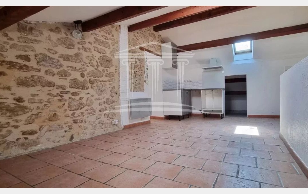 AGENCE TEMPLUM : Apartment | SORGUES (84700) | 35 m2 | 540 € 