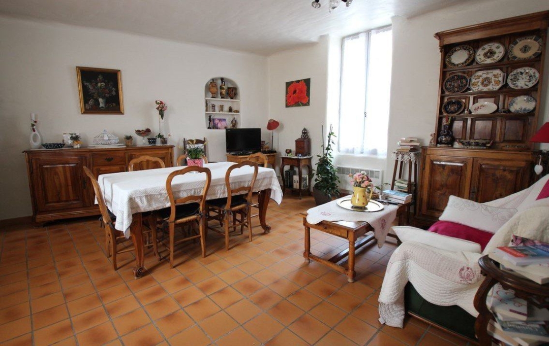 AGENCE TEMPLUM : Appartement | CHATEAURENARD (13160) | 56 m2 | 656 &euro; 