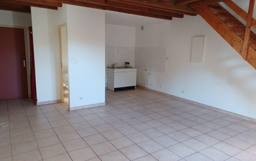 AGENCE TEMPLUM : Appartement | SORGUES (84700) | 55 m2 | 632 &euro; 