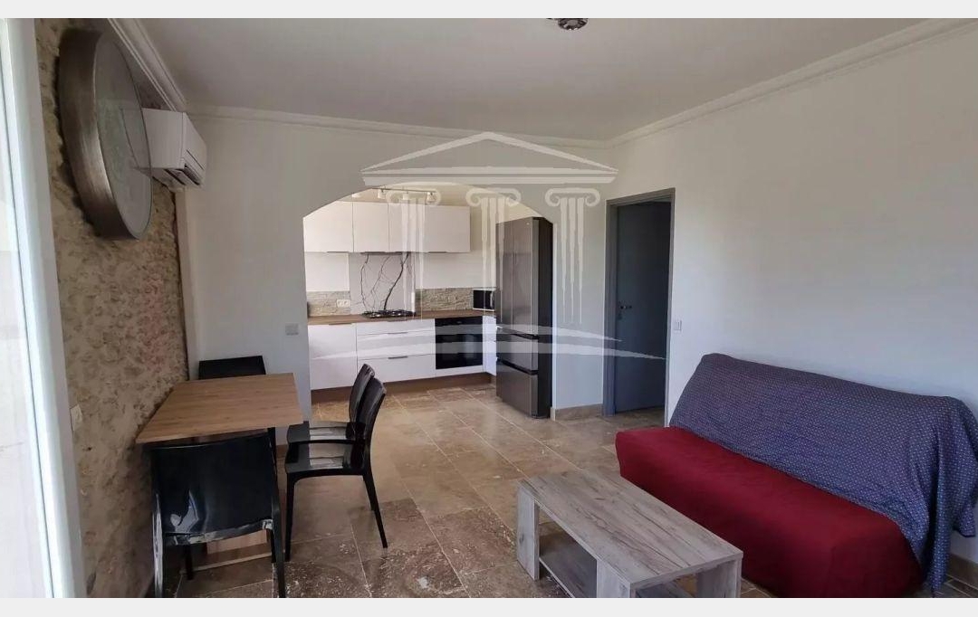 AGENCE TEMPLUM : Maison / Villa | CHATEAUNEUF-DU-PAPE (84230) | 40 m2 | 696 &euro; 