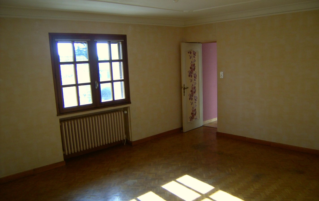 AGENCE TEMPLUM : Apartment | SORGUES (84700) | 111 m2 | 905 &euro; 