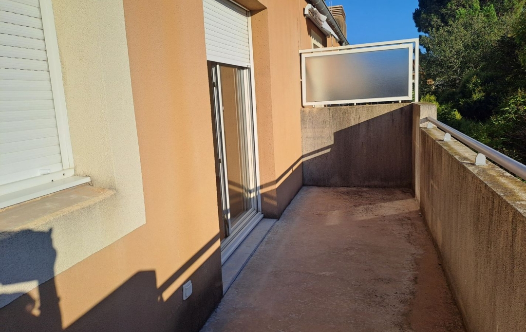 AGENCE TEMPLUM : Appartement | SORGUES (84700) | 38 m2 | 580 &euro; 