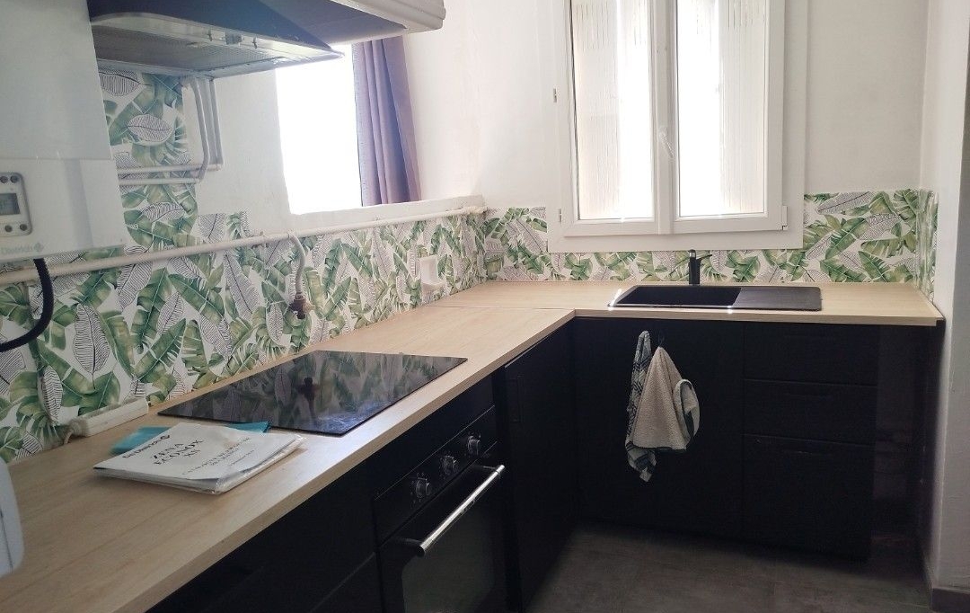 AGENCE TEMPLUM : Appartement | SORGUES (84700) | 69 m2 | 696 € 