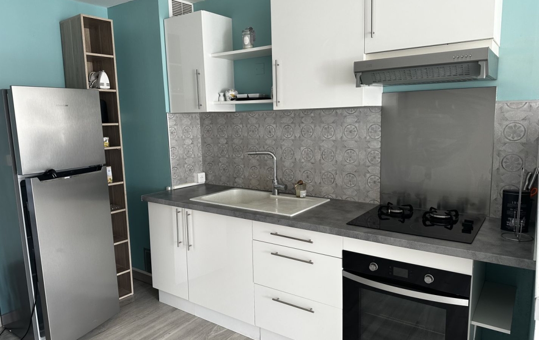 AGENCE TEMPLUM : Appartement | SORGUES (84700) | 43 m2 | 540 &euro; 