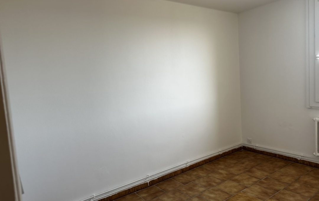 AGENCE TEMPLUM : Appartement | SORGUES (84700) | 56 m2 | 670 &euro; 