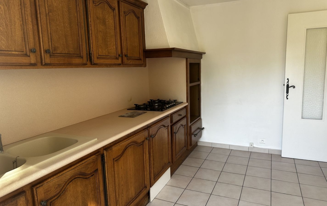 AGENCE TEMPLUM : Appartement | LE PONTET (84130) | 69 m2 | 780 &euro; 