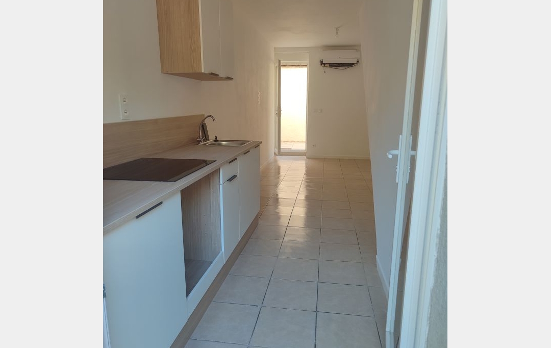 AGENCE TEMPLUM : Appartement | SORGUES (84700) | 45 m2 | 546 &euro; 