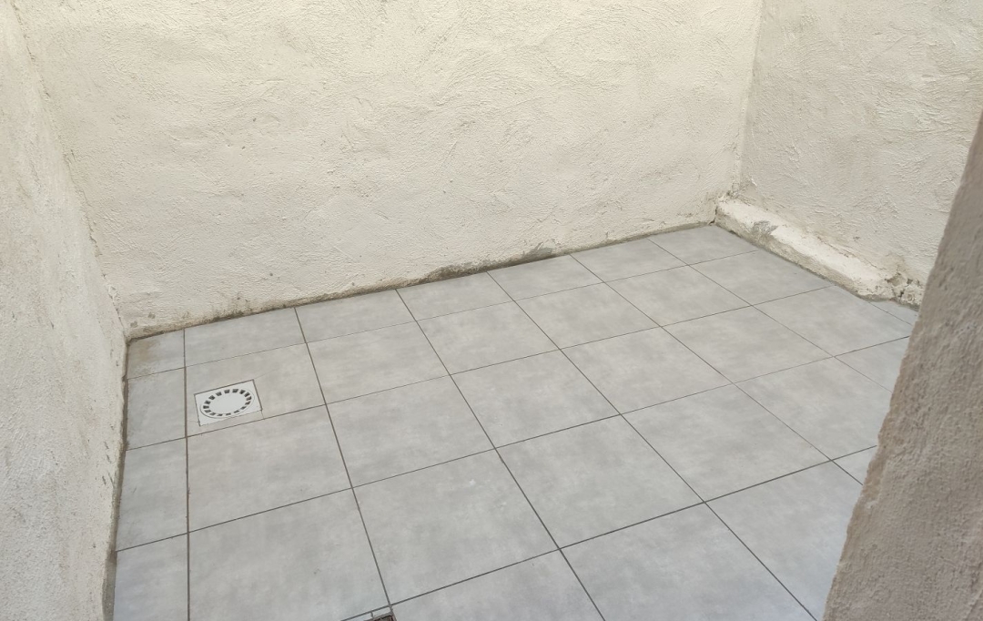 AGENCE TEMPLUM : Appartement | SORGUES (84700) | 45 m2 | 546 &euro; 