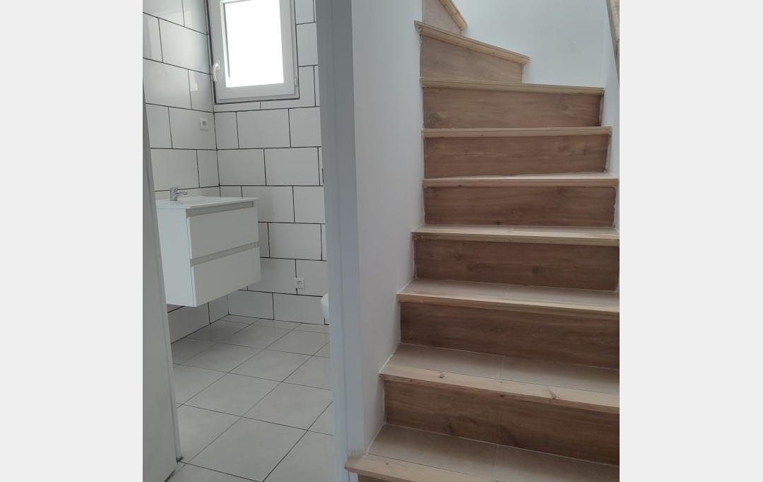 AGENCE TEMPLUM : Appartement | SORGUES (84700) | 45 m2 | 546 &euro; 