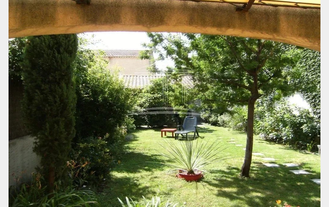 AGENCE TEMPLUM : House | SORGUES (84700) | 87 m2 | 220 000 € 