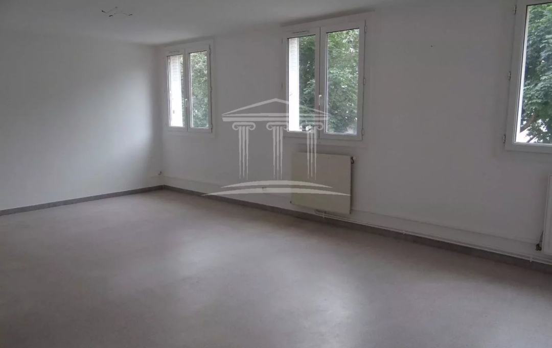 AGENCE TEMPLUM : Appartement | SORGUES (84700) | 72 m2 | 79 000 € 