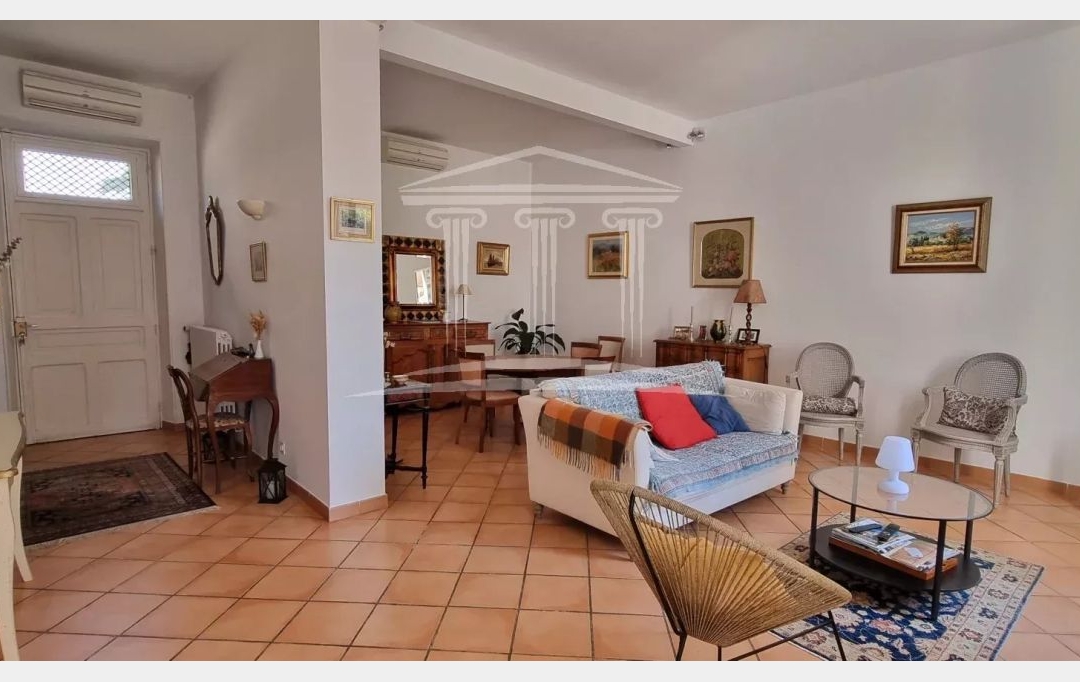 AGENCE TEMPLUM : Maison / Villa | SORGUES (84700) | 185 m2 | 550 000 &euro; 