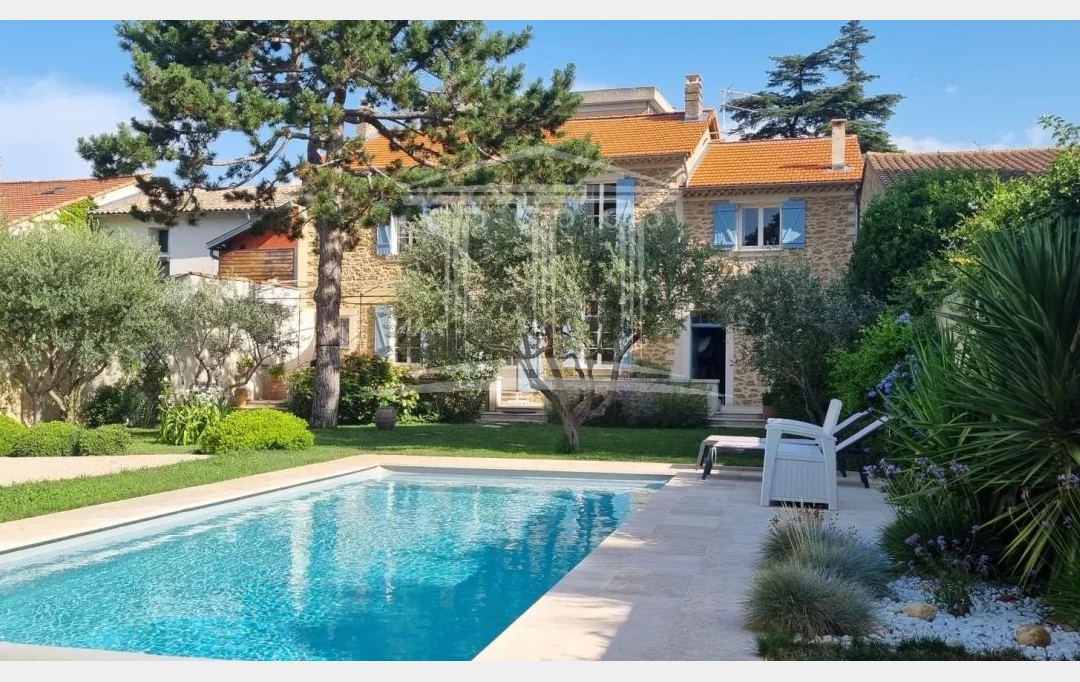 AGENCE TEMPLUM : Maison / Villa | SORGUES (84700) | 185 m2 | 550 000 &euro; 