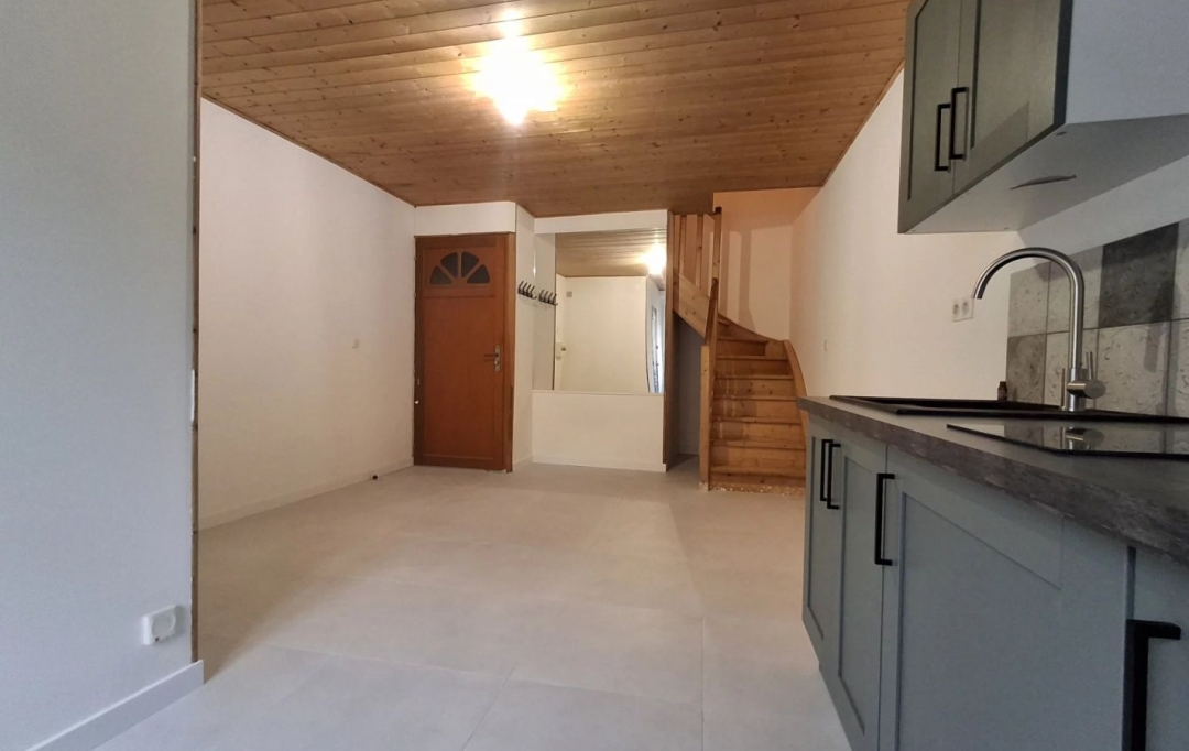 AGENCE TEMPLUM : Appartement | SORGUES (84700) | 33 m2 | 89 000 &euro; 