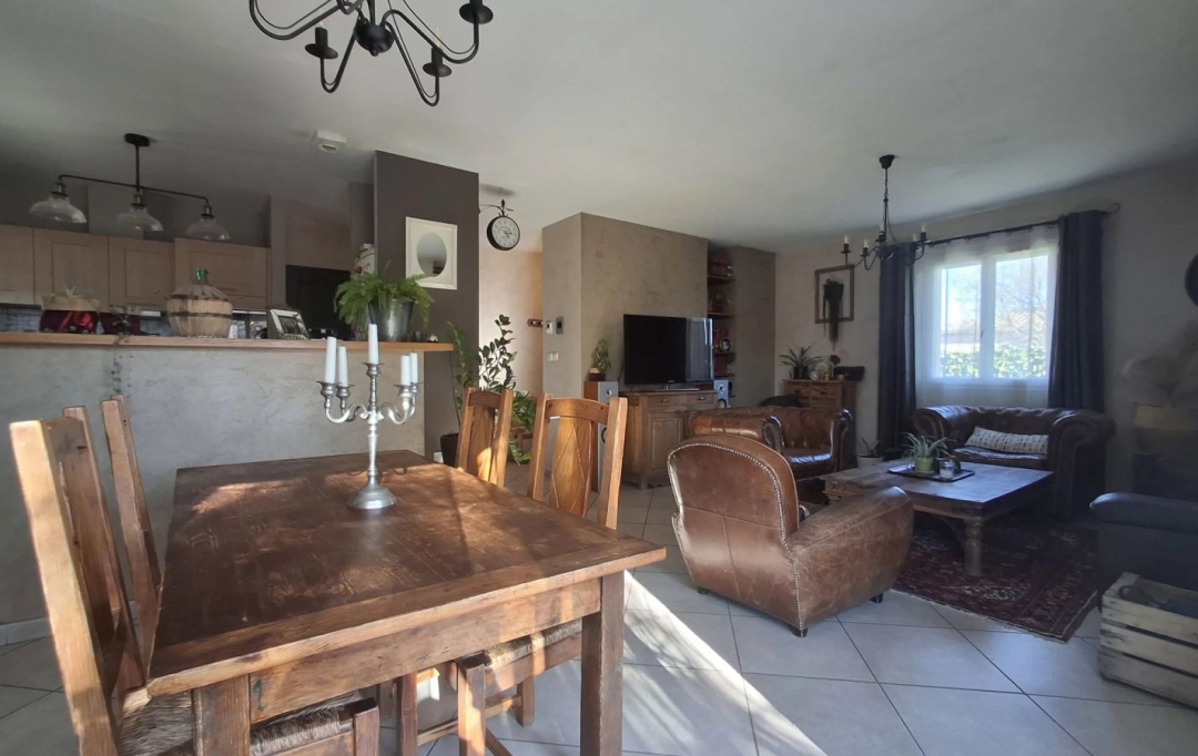 AGENCE TEMPLUM : Maison / Villa | SORGUES (84700) | 146 m2 | 345 000 &euro; 