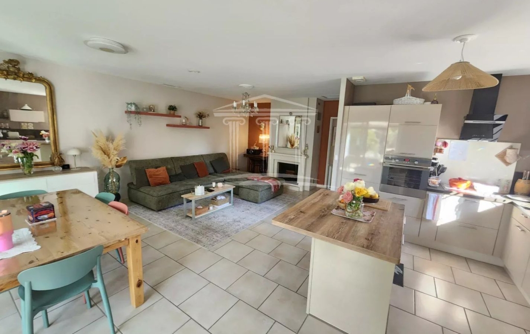 AGENCE TEMPLUM : Maison / Villa | SORGUES (84700) | 117 m2 | 353 600 &euro; 