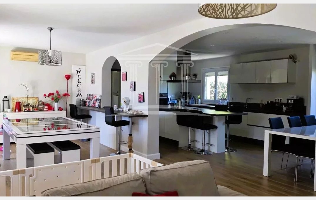 AGENCE TEMPLUM : Maison / Villa | SORGUES (84700) | 188 m2 | 515 000 &euro; 