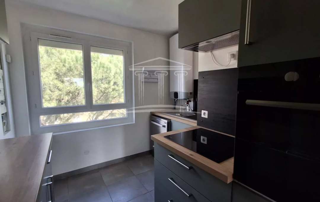 AGENCE TEMPLUM : Appartement | SORGUES (84700) | 66 m2 | 100 000 &euro; 