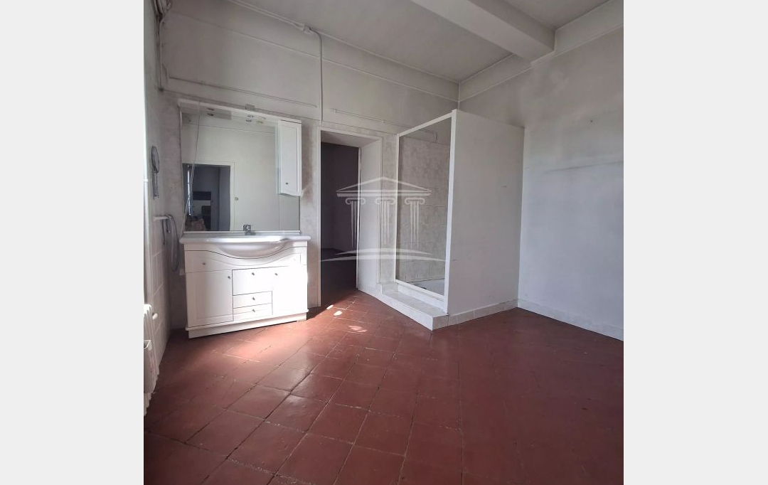 AGENCE TEMPLUM : Maison / Villa | SORGUES (84700) | 240 m2 | 179 500 &euro; 