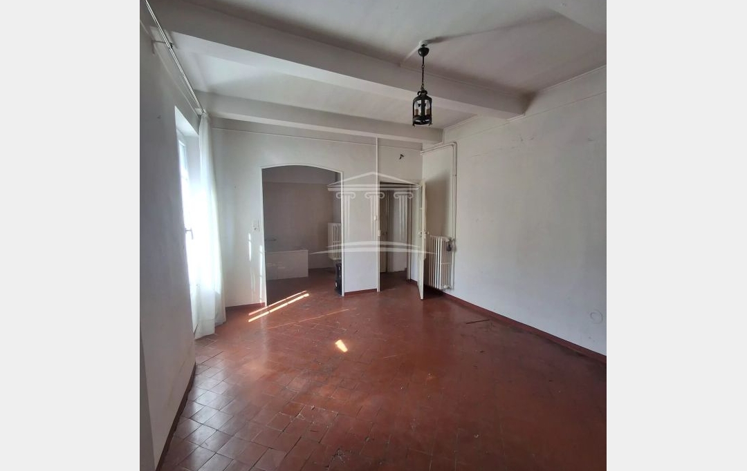 AGENCE TEMPLUM : Maison / Villa | SORGUES (84700) | 240 m2 | 179 500 &euro; 