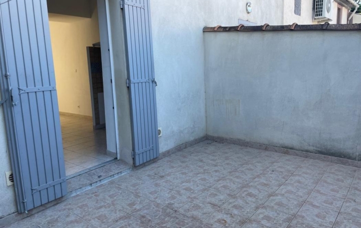 Maison   SORGUES  54 m2 580 € 