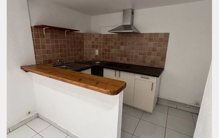 Immeuble CARPENTRAS 108 m2 222 000 € Immeuble CARPENTRAS 108 m2 222 000 €
