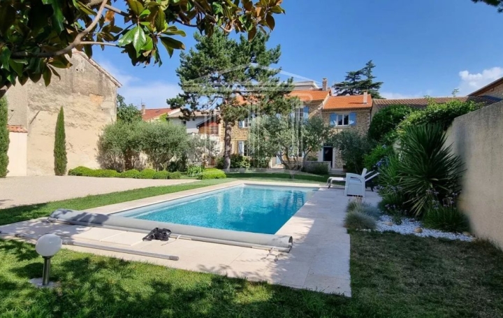  AGENCE TEMPLUM Maison / Villa | SORGUES (84700) | 185 m2 | 550 000 € 