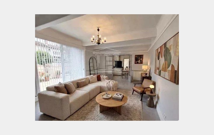 Maison   SORGUES  161 m2 284 000 € 