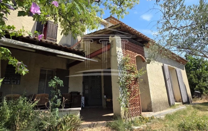 Maison   MONTFAVET  137 m2 282 000 € 