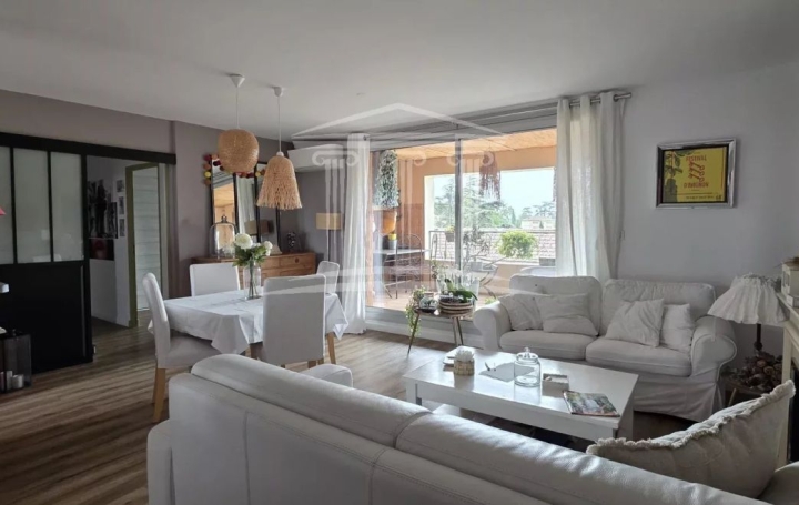 Appartement P4   SORGUES  85 m2 210 000 € 